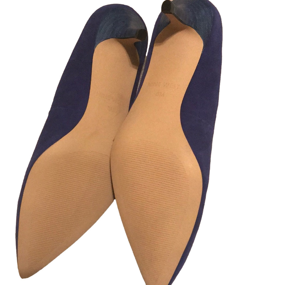 blue suede shoes. NWT never worn - Picture 5 of 9